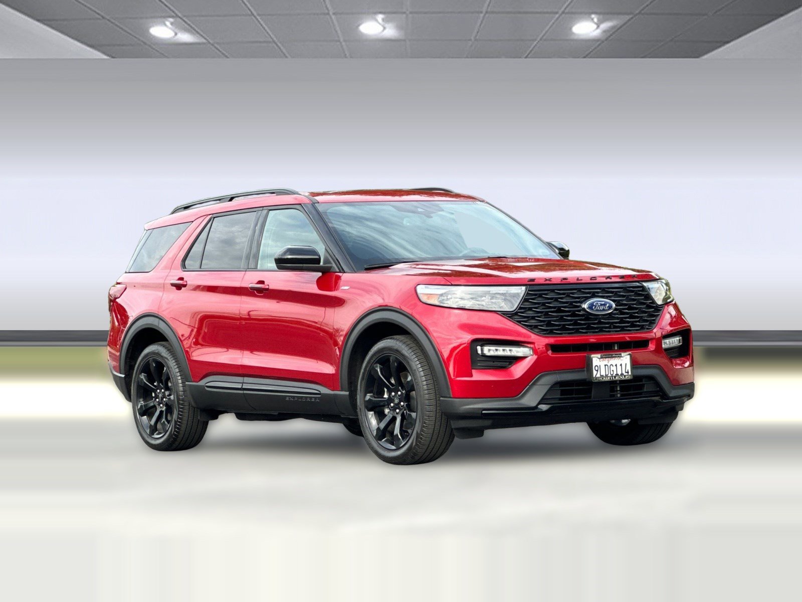 Used 2023 Ford Explorer ST-Line w/ Class IV Trailer Tow Package image 6