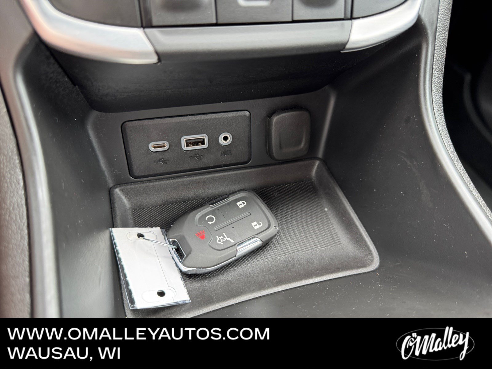 Used 2024 GMC Terrain SLE w/ Driver Convenience Package AWD/4WD image 22