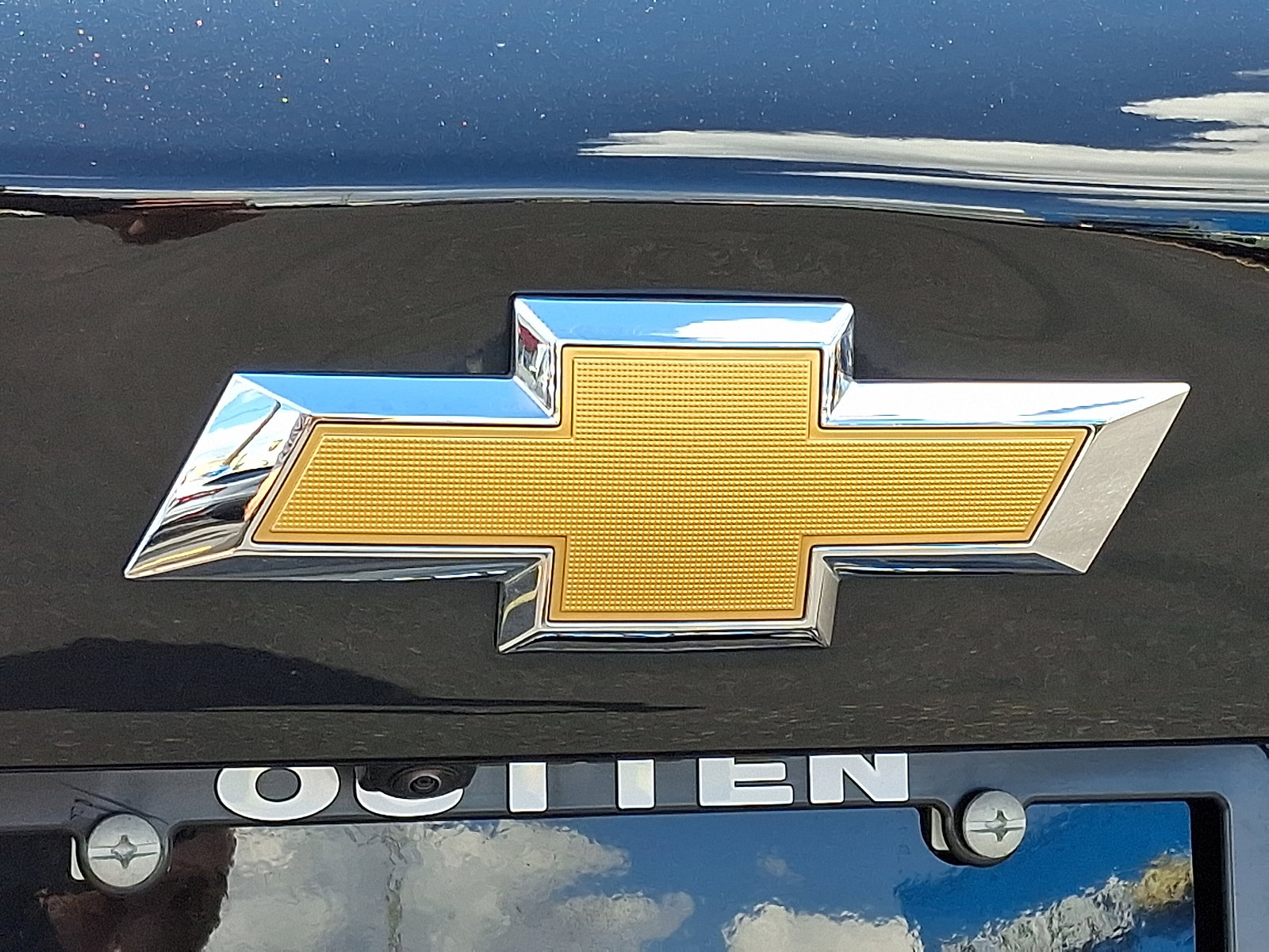 Used 2025 Chevrolet Trax LS image 29