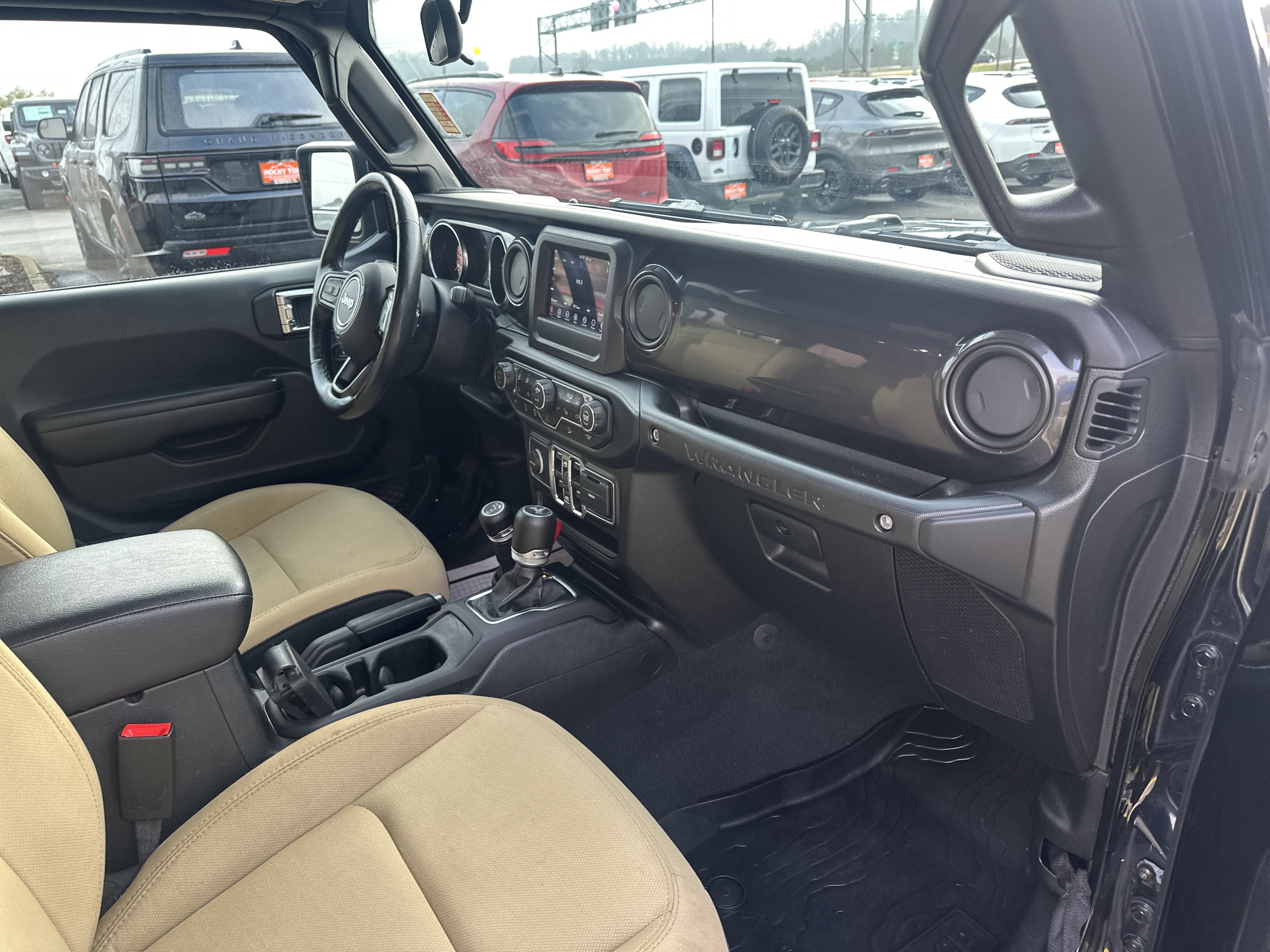 Used 2020 Jeep Wrangler Unlimited Sport image 30
