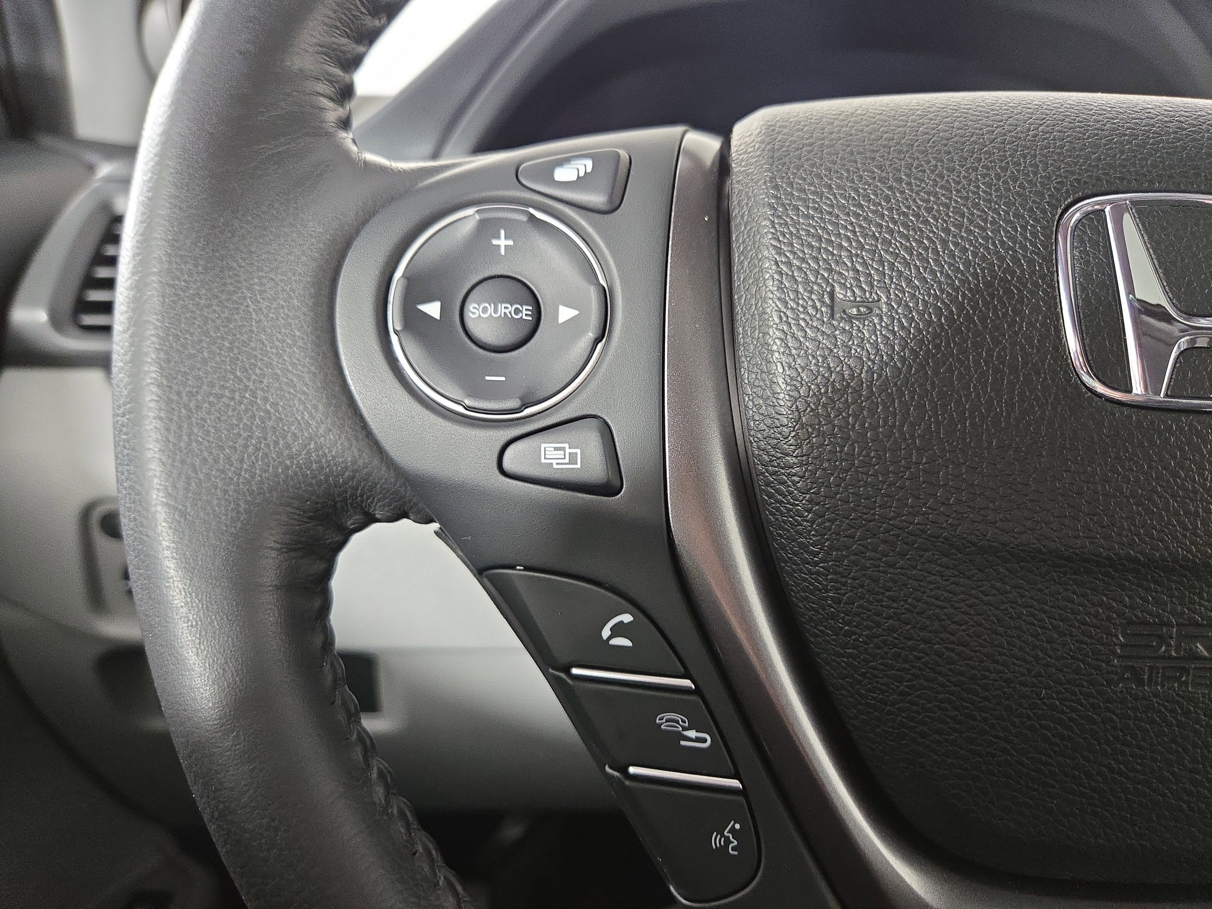 Used 2023 Honda Ridgeline RTL image 15