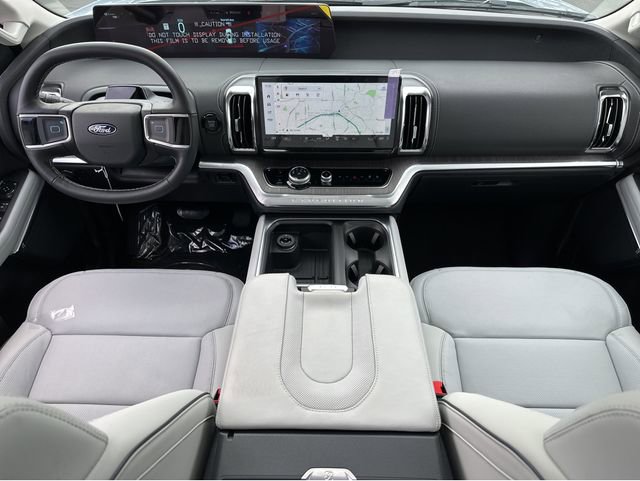 New 2026 Ford Expedition Platinum w/ Platinum Ultimate Package image 8
