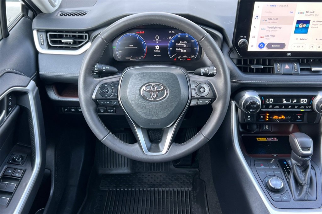 Used 2025 Toyota RAV4 Limited image 16