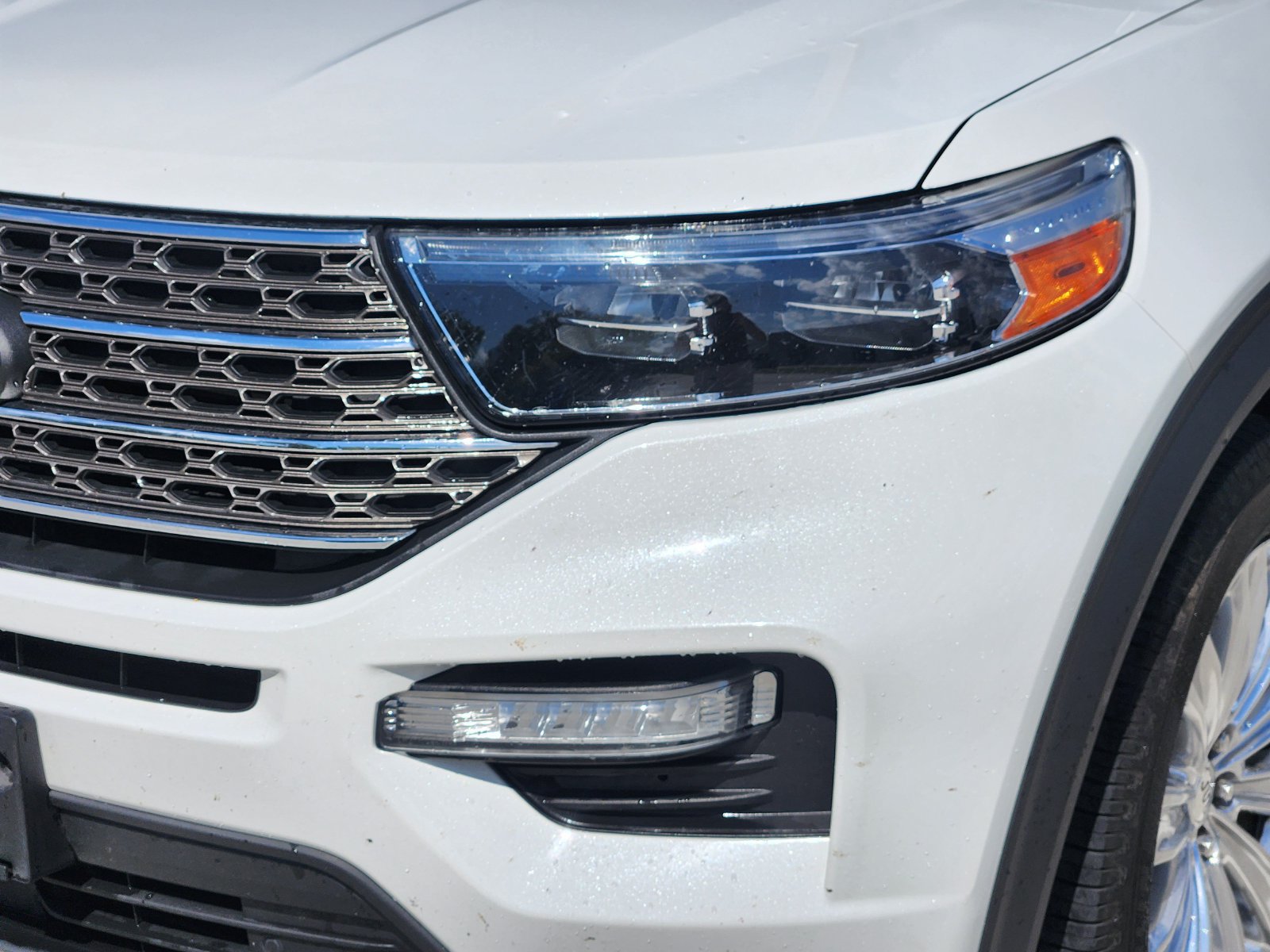 Used 2024 Ford Explorer King Ranch w/ Technology Package AWD/4WD image 9