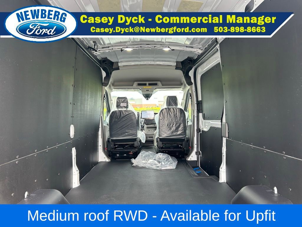 New 2026 Ford Transit 250 148 Medium Roof w/ Load Area Protection Package image 9