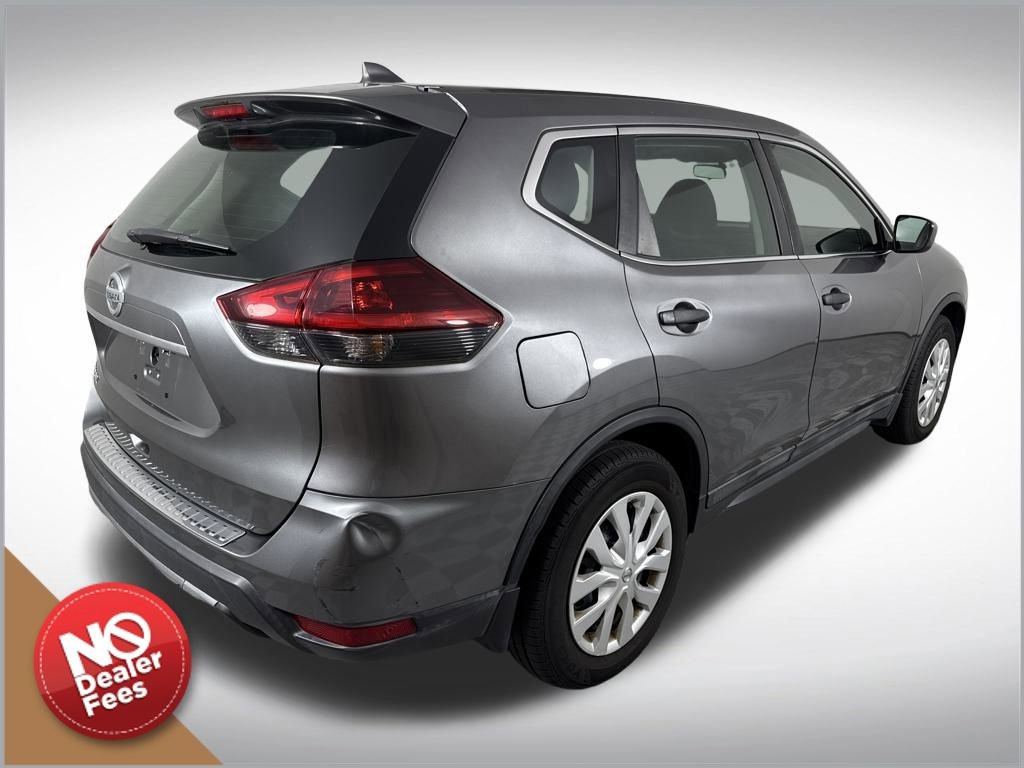 Used 2018 Nissan Rogue S image 3