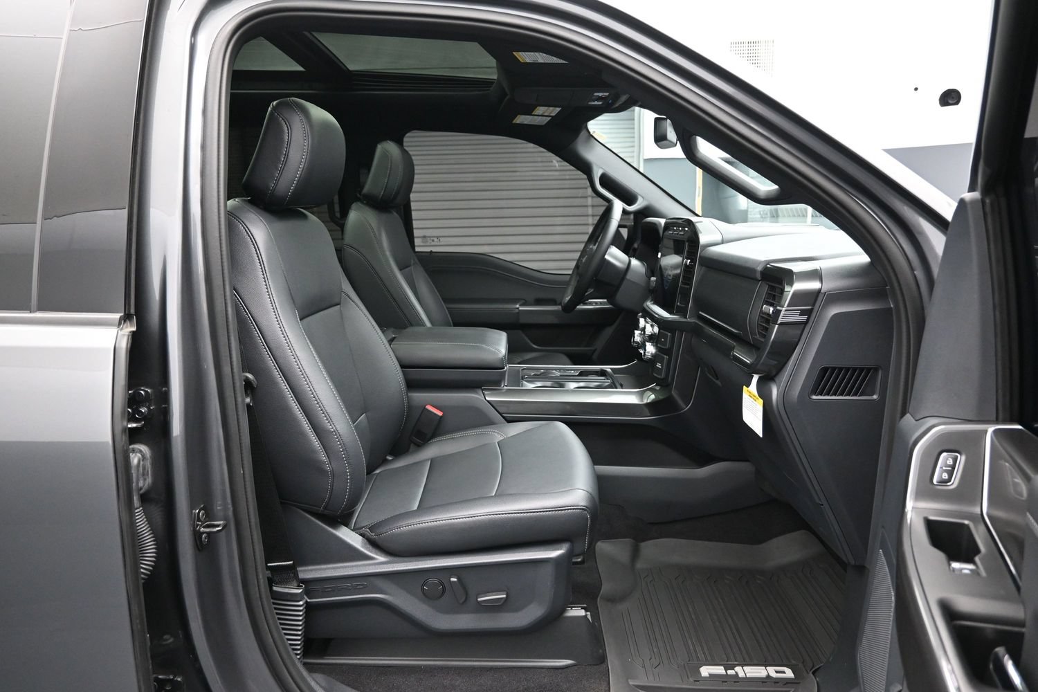 Used 2023 Ford F150 XLT w/ Equipment Group 302A High AWD/4WD image 13