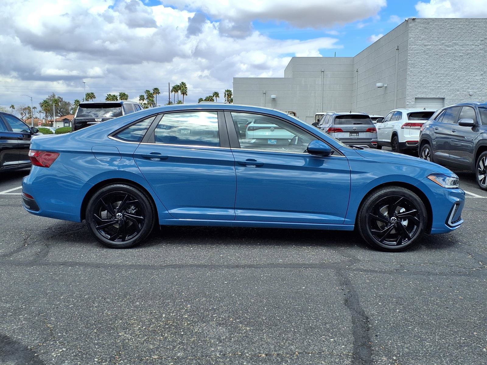 New 2026 Volkswagen Jetta SE image 4