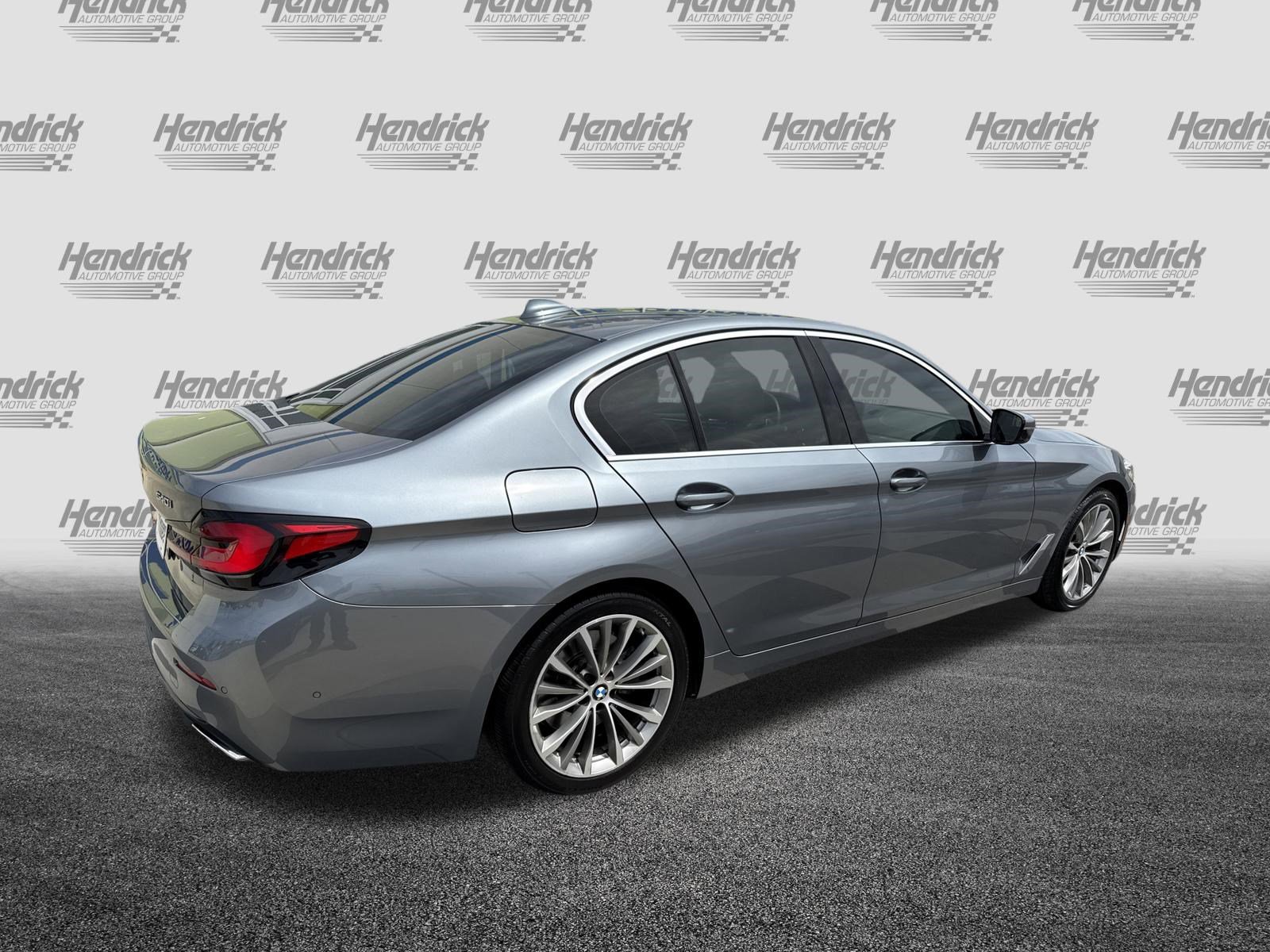 Used 2021 BMW 540i w/ Premium Package RWD image 10