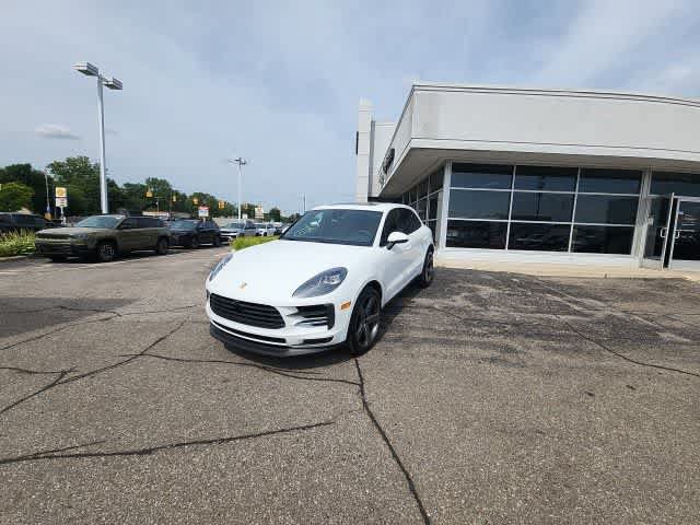 Used 2020 Porsche Macan S AWD/4WD image 2