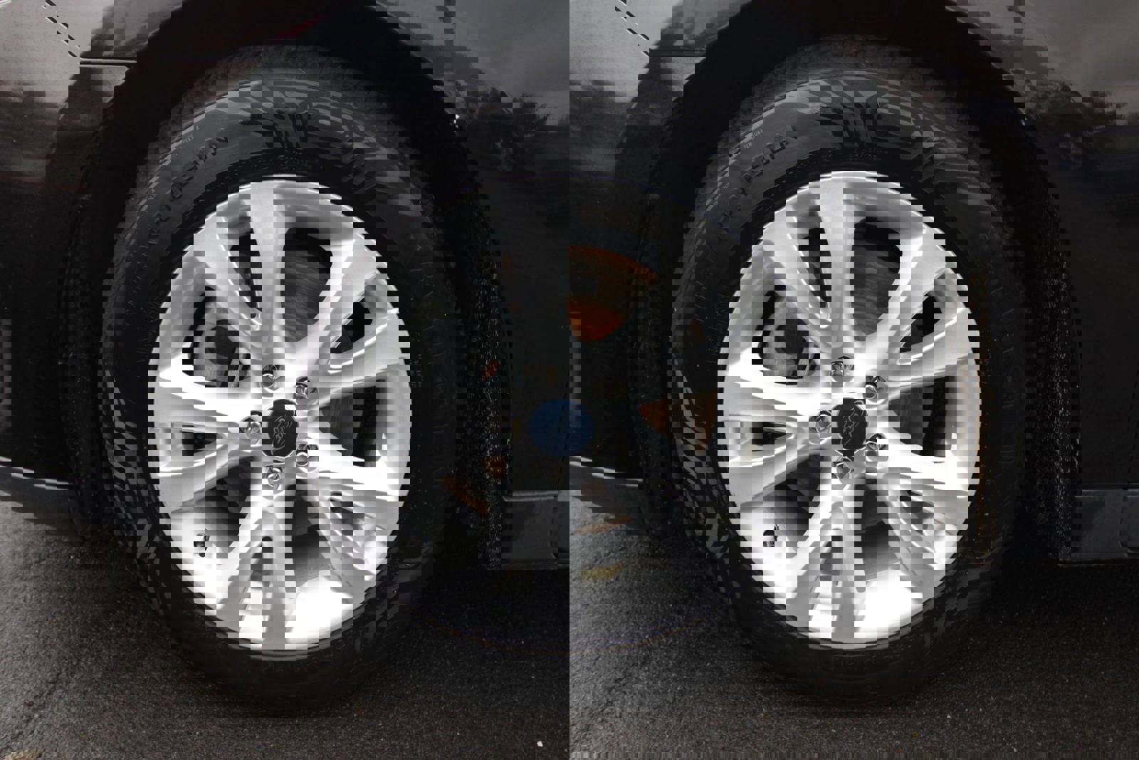 Used 2013 Ford Taurus SEL AWD/4WD image 31