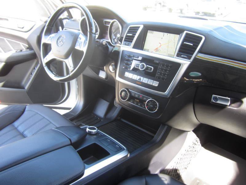 Used 2016 Mercedes-Benz GL 450 4MATIC image 17