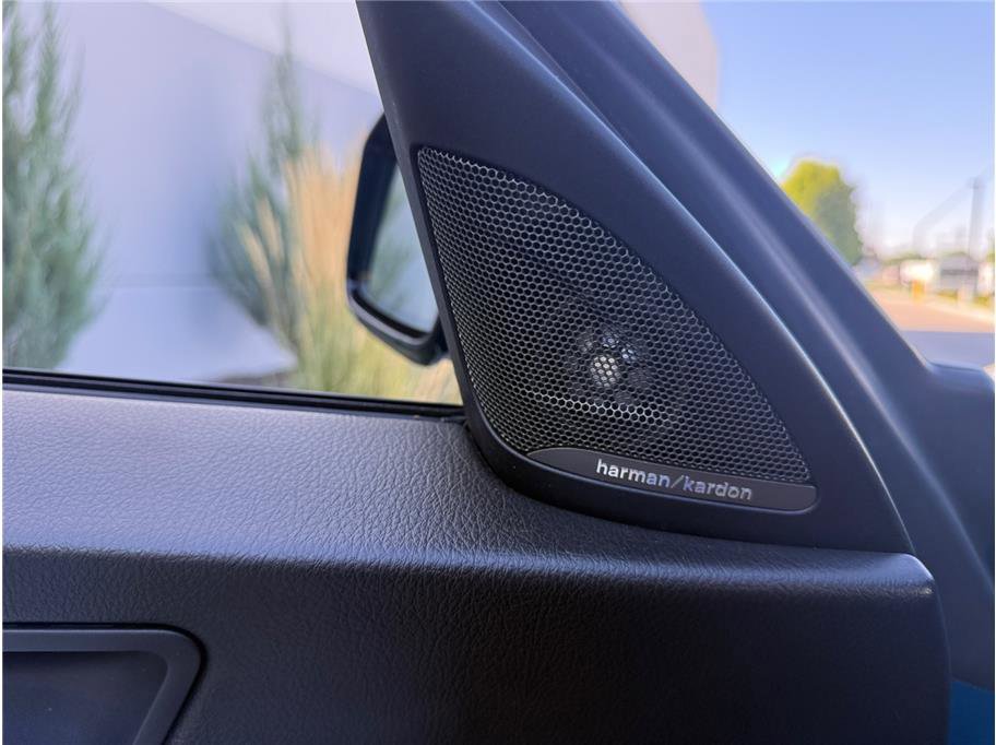 Used 2017 BMW M2 RWD image 29