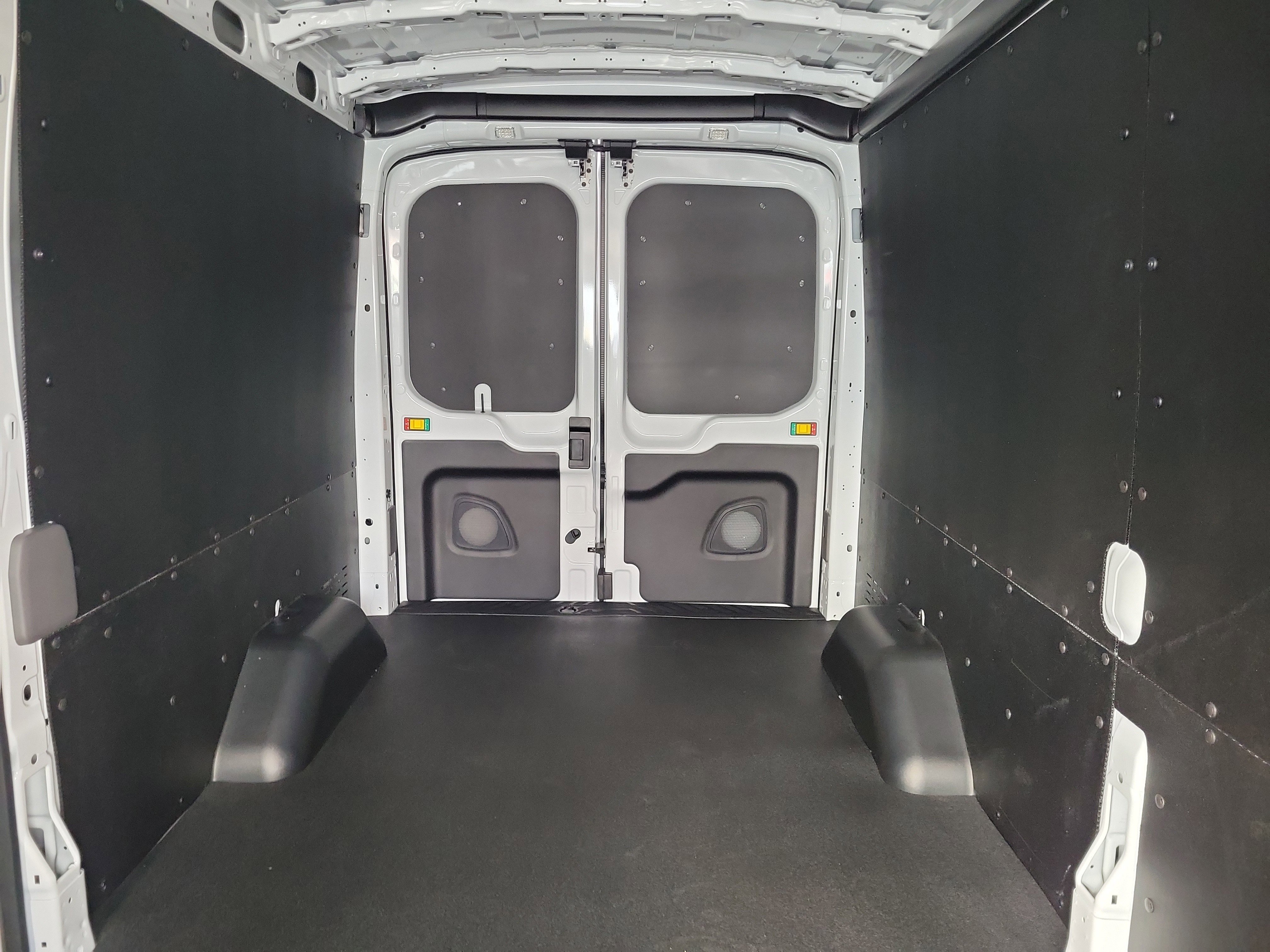 New 2026 Ford Transit 250 148 Medium Roof w/ Load Area Protection Package image 16