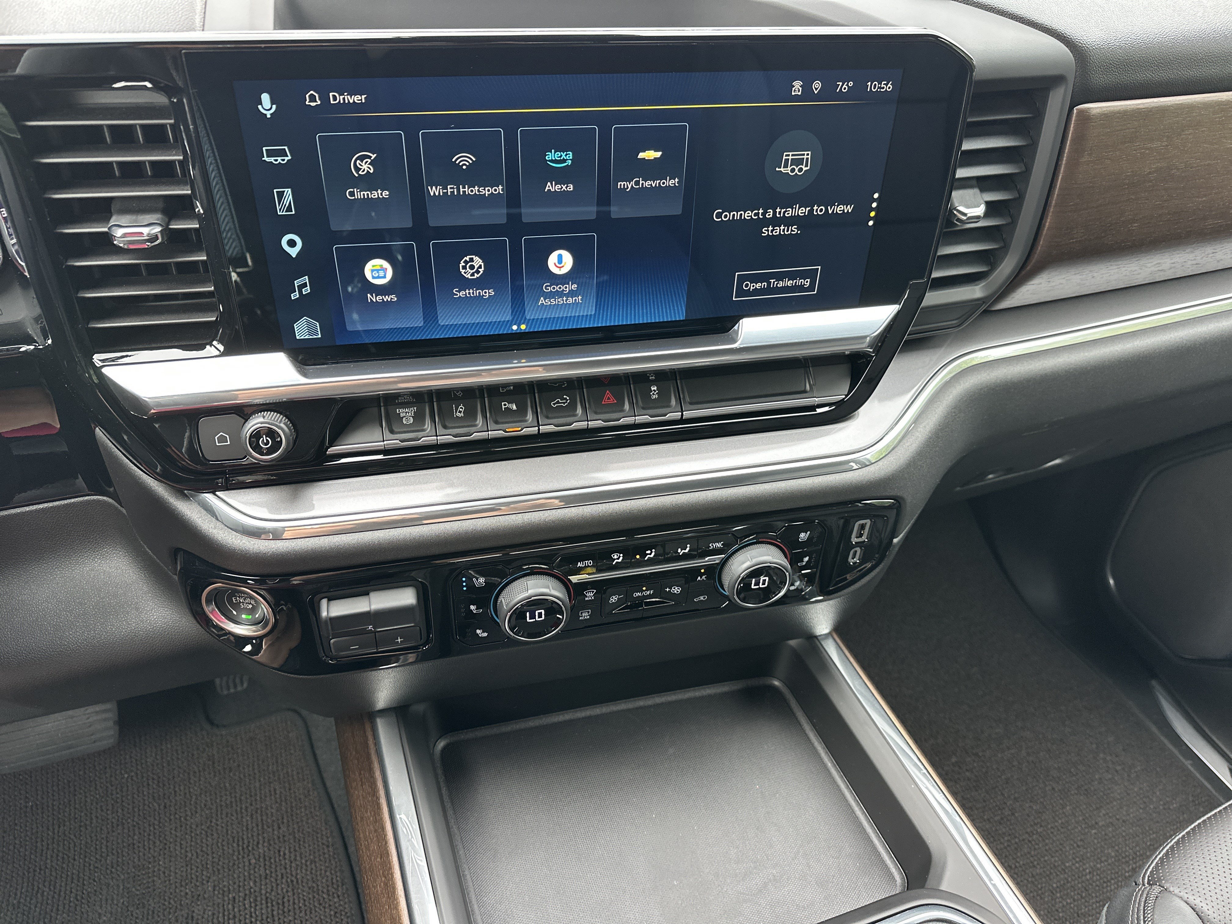 Used 2024 Chevrolet Silverado 2500 High Country w/ High Country Premium Package AWD/4WD image 22