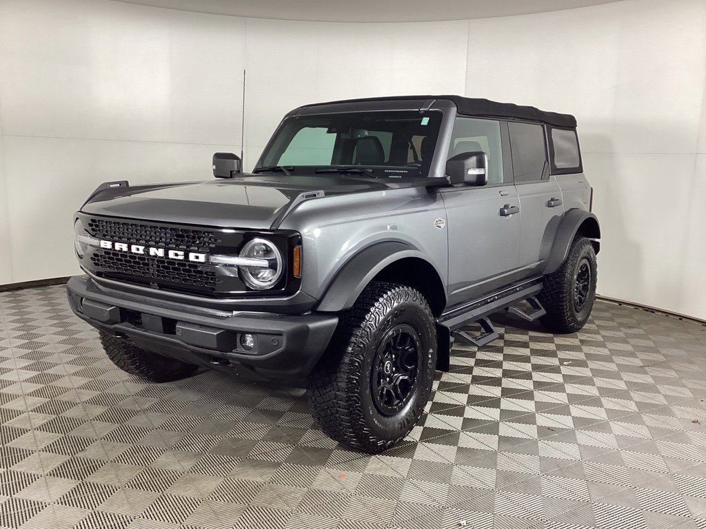 Used 2022 Ford Bronco Wildtrak image 5