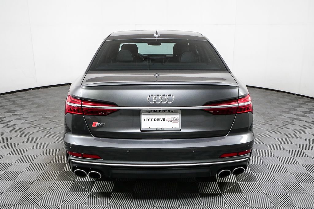 Used 2022 Audi S6 Prestige w/ Prestige Package image 29