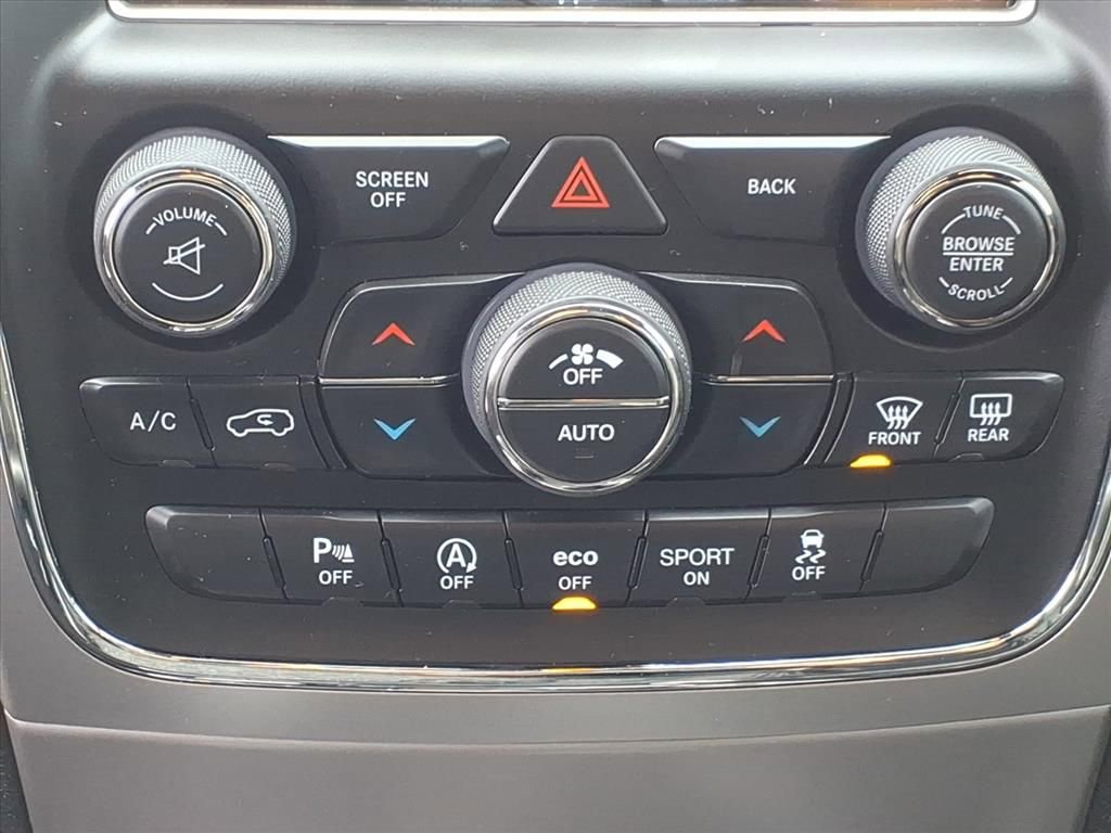 Used 2017 Jeep Grand Cherokee Altitude image 8