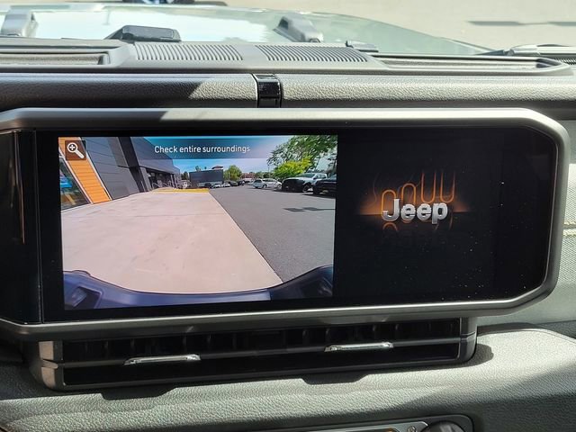 New 2026 Jeep Gladiator Sport AWD/4WD image 25
