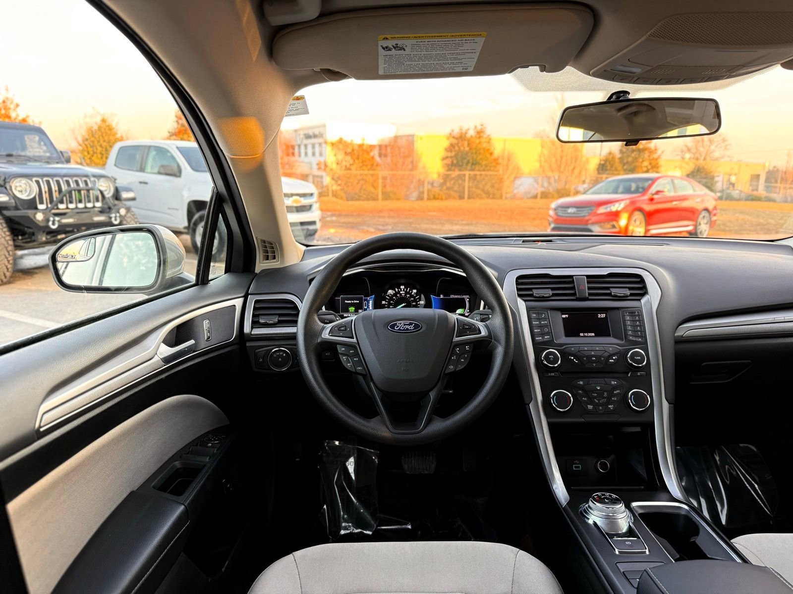 Used 2018 Ford Fusion S FWD image 28