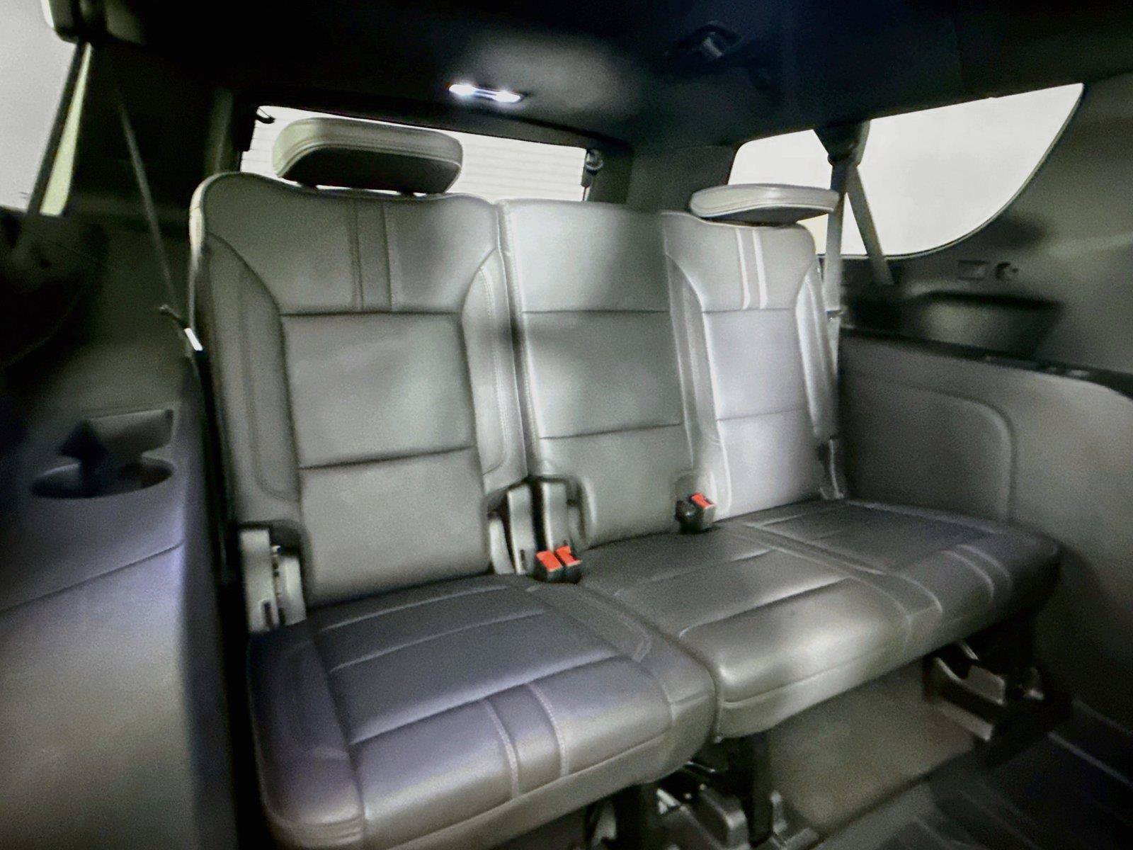 Used 2022 Chevrolet Suburban RST w/ Luxury Package AWD/4WD image 42