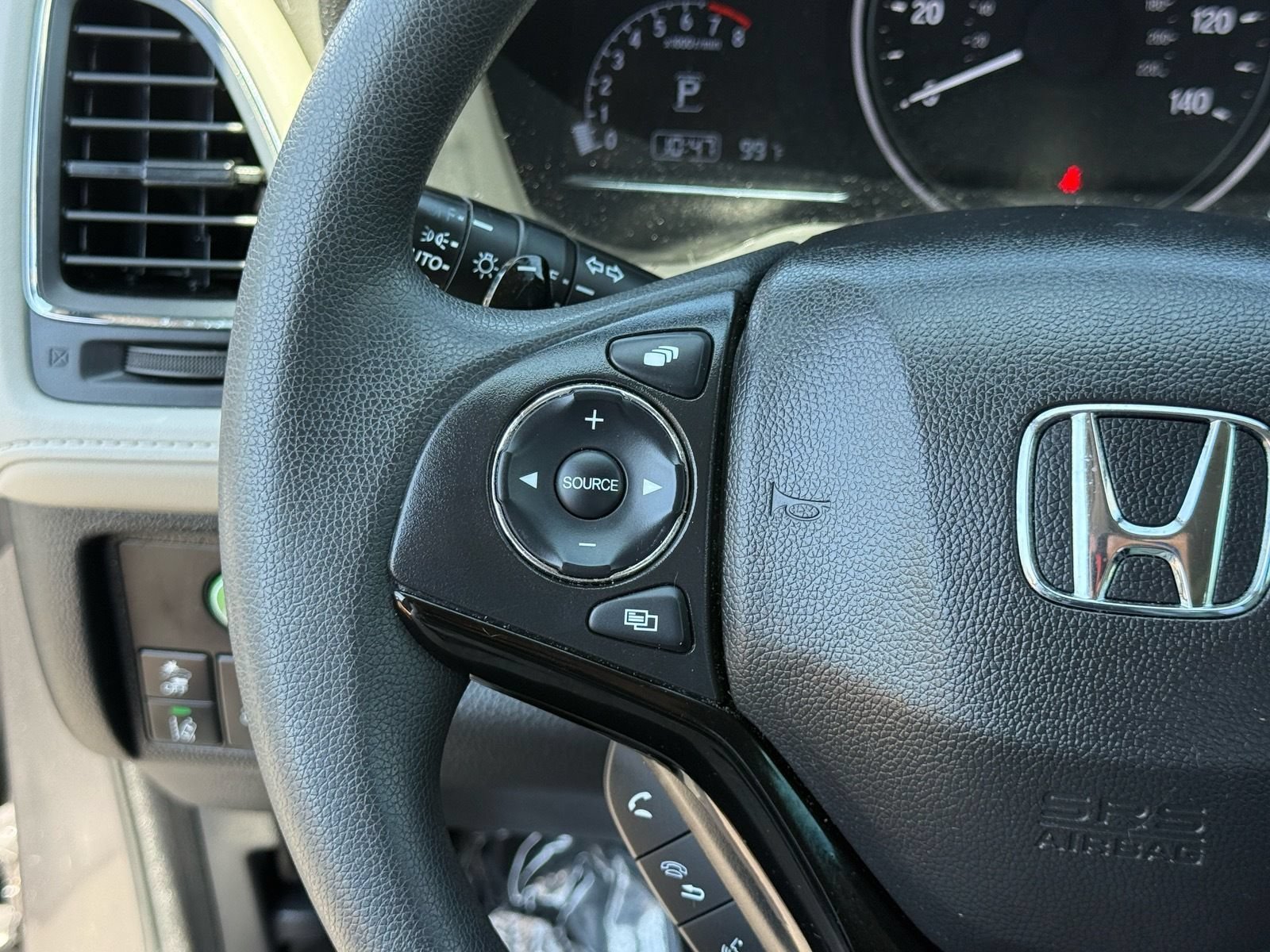 Used 2020 Honda HR-V EX image 17