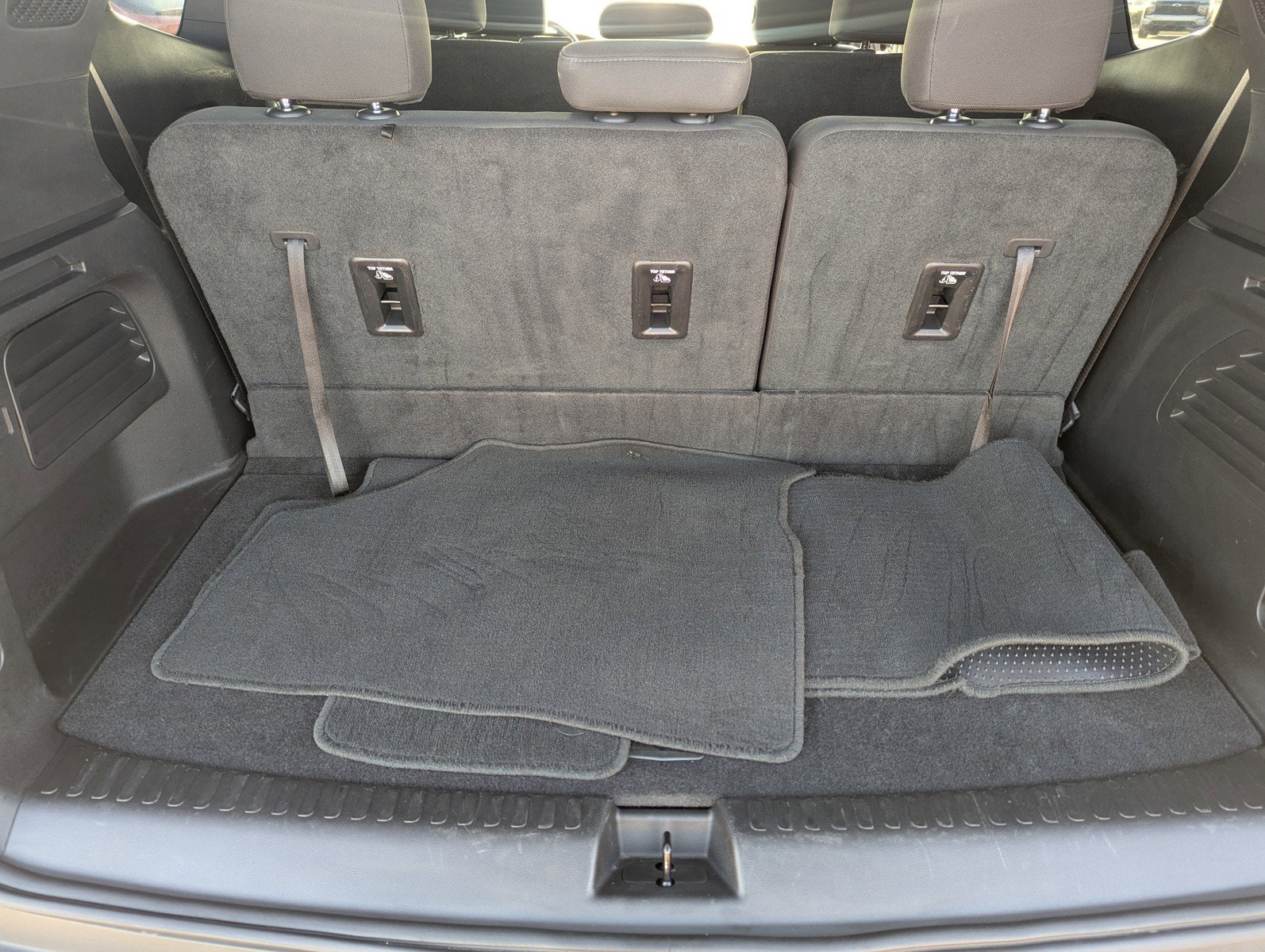 Certified 2025 GMC Acadia Elevation image 11