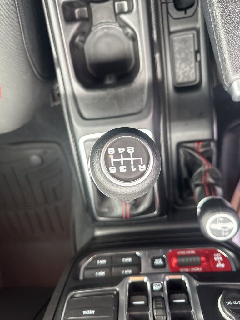 Used 2020 Jeep Wrangler Unlimited Rubicon image 36