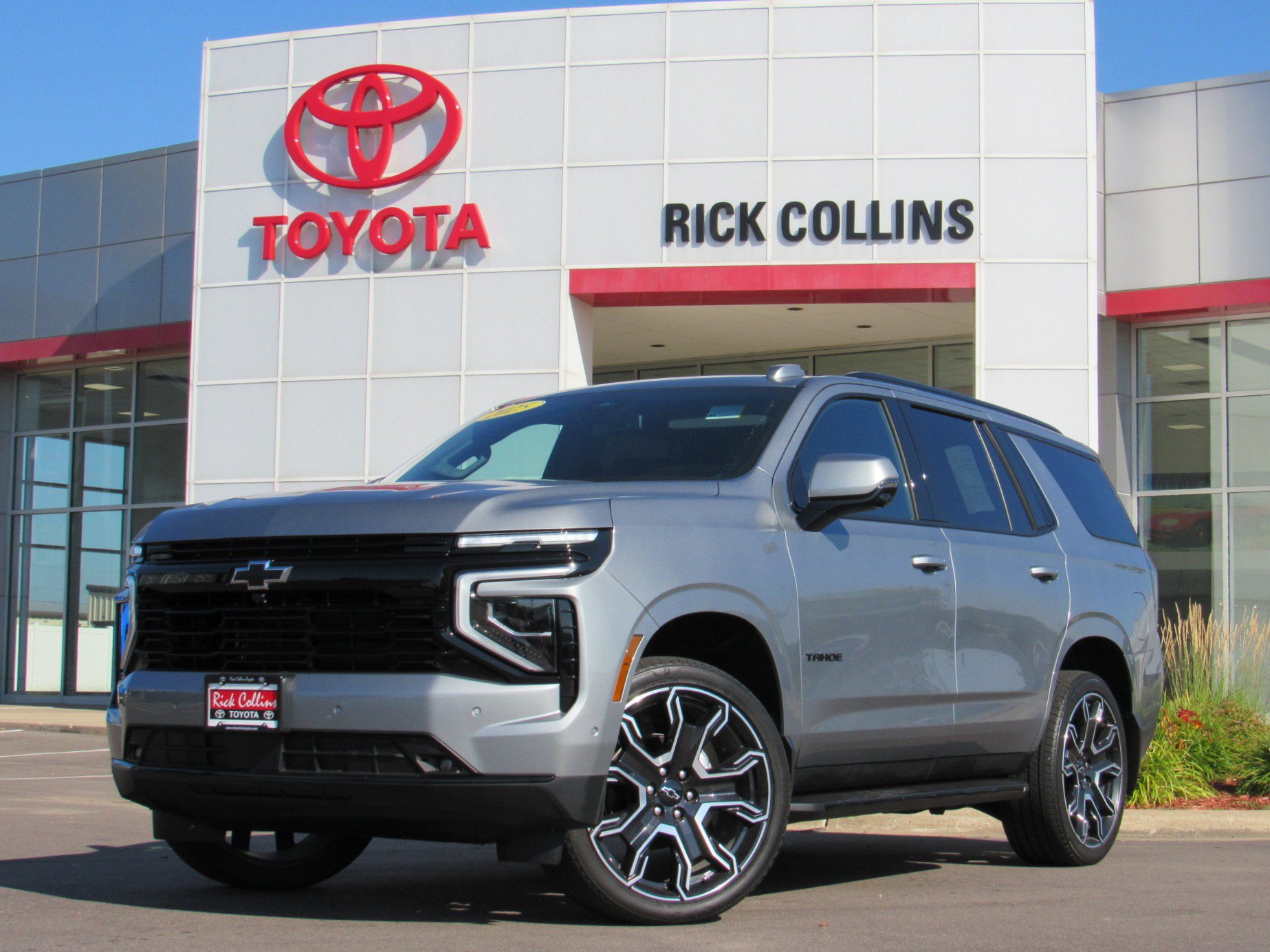 Used 2025 Chevrolet Tahoe RST w/ RST Capability Package