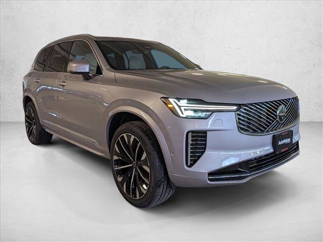 New 2026 Volvo XC90 B6 Plus w/ Protection Package Premier image 8