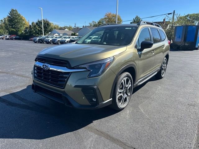 Used 2025 Subaru Ascent Limited image 4