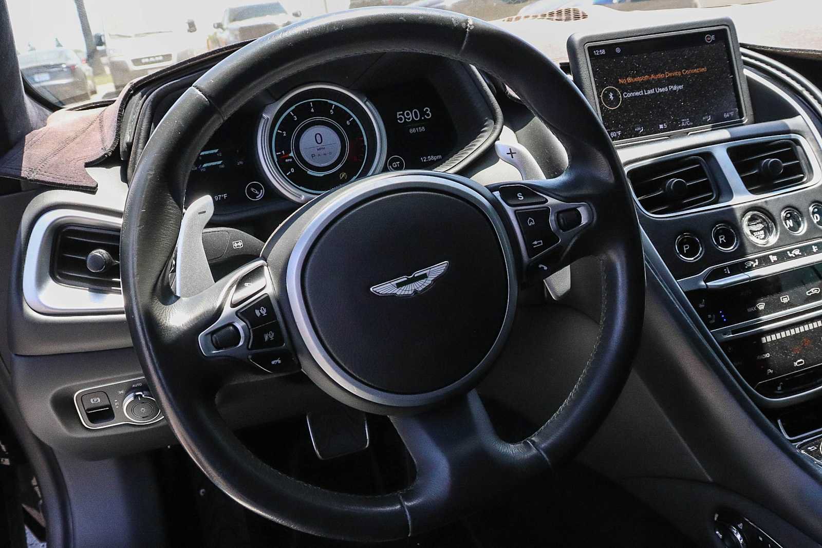 Used 2020 Aston Martin DB11 Coupe RWD image 25
