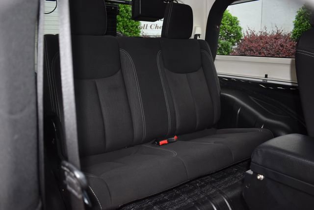 Used 2013 Jeep Wrangler Sahara AWD/4WD image 20