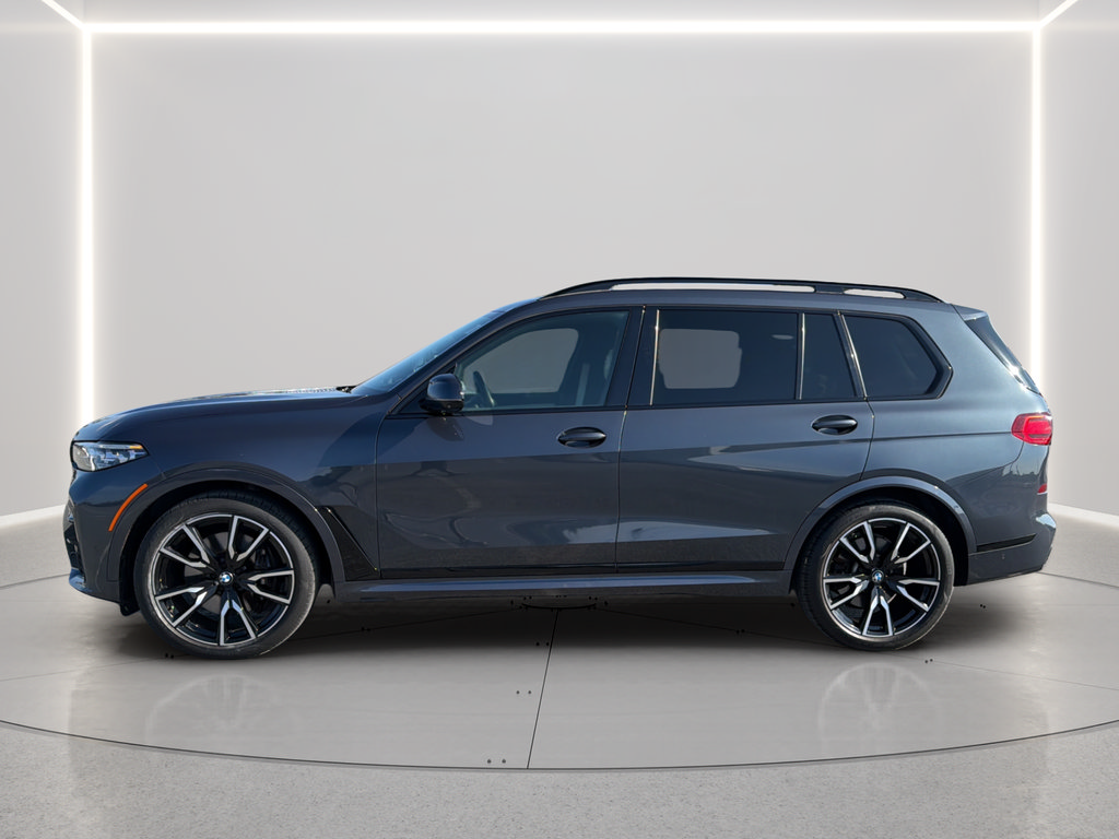 Used 2022 BMW X7 xDrive40i w/ M Sport Package AWD/4WD image 13