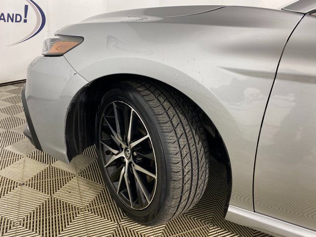 Used 2023 Toyota Camry SE image 23