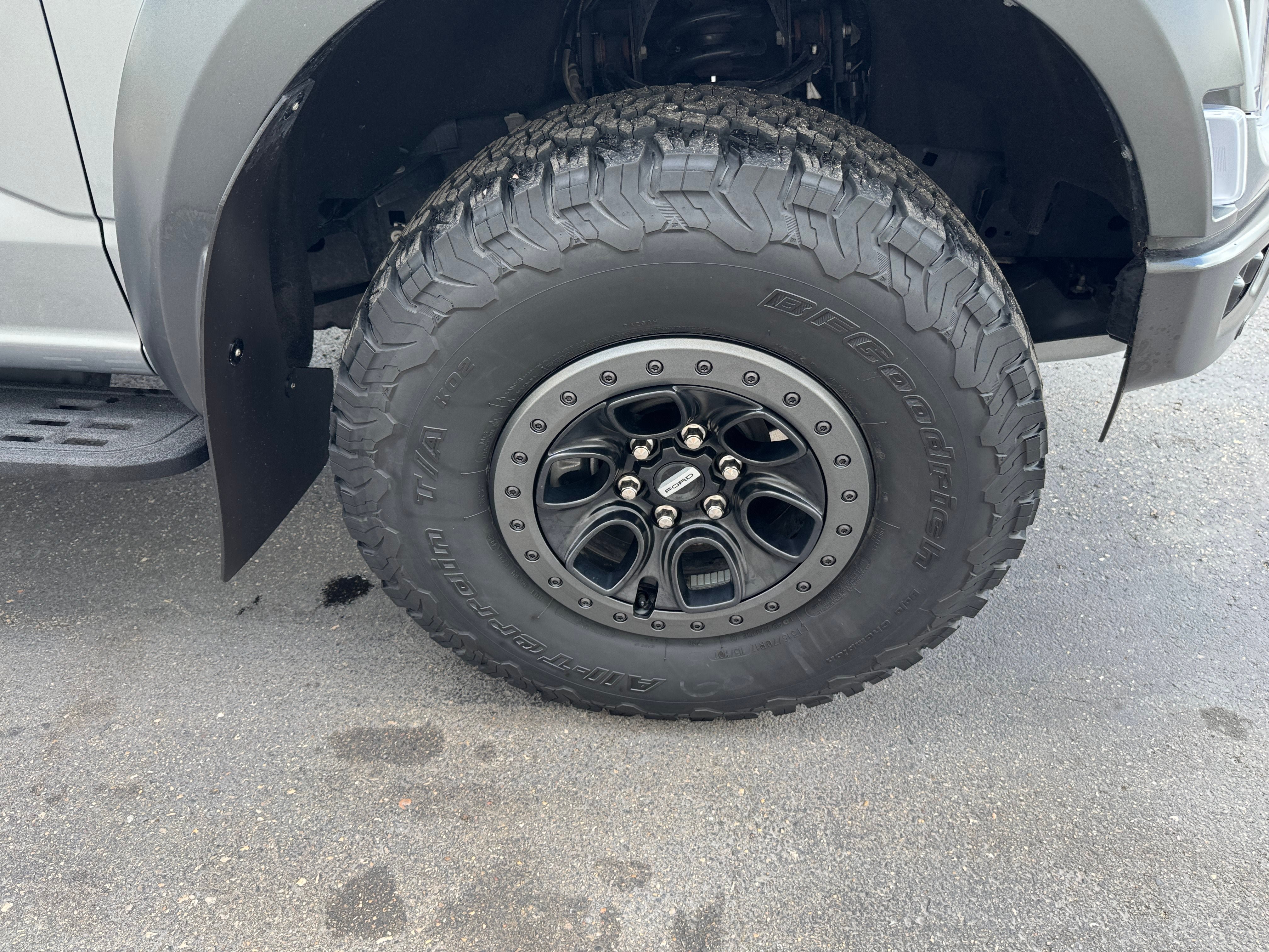 Used 2023 Ford F150 Raptor w/ Raptor Carbon Fiber Package AWD/4WD image 45