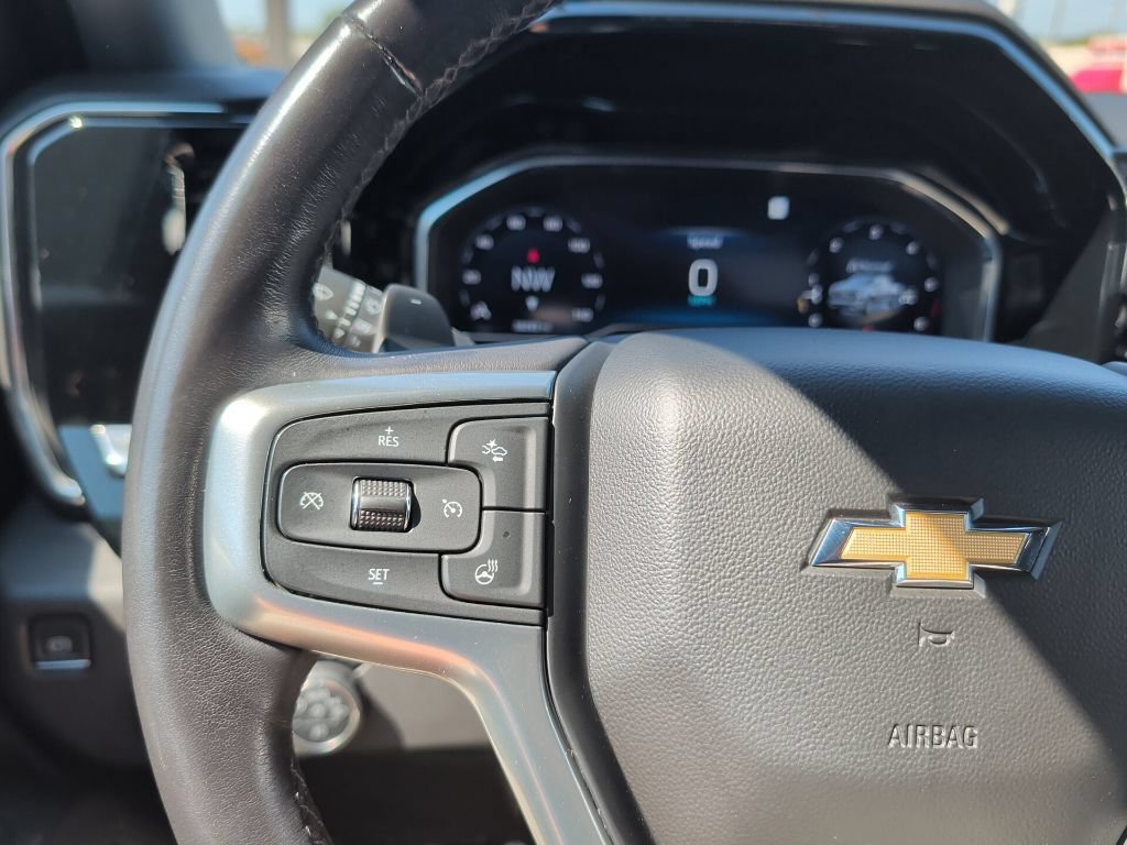 Used 2023 Chevrolet Silverado 1500 LTZ AWD/4WD image 27