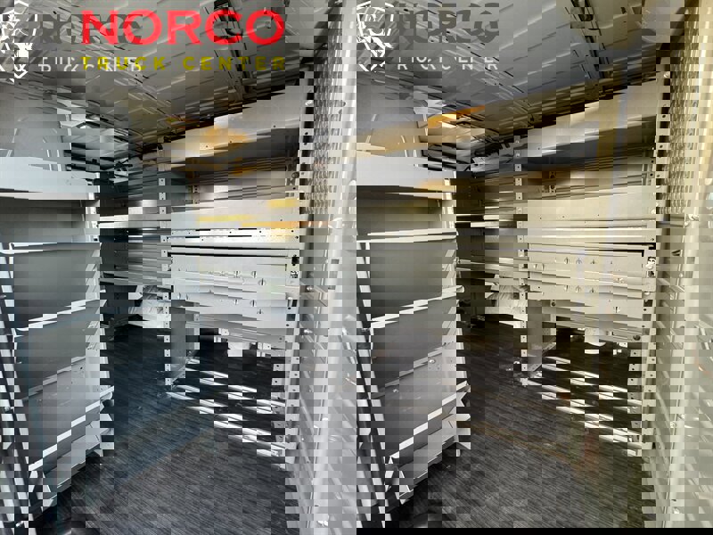 Used 2014 Chevrolet Express 2500 image 3