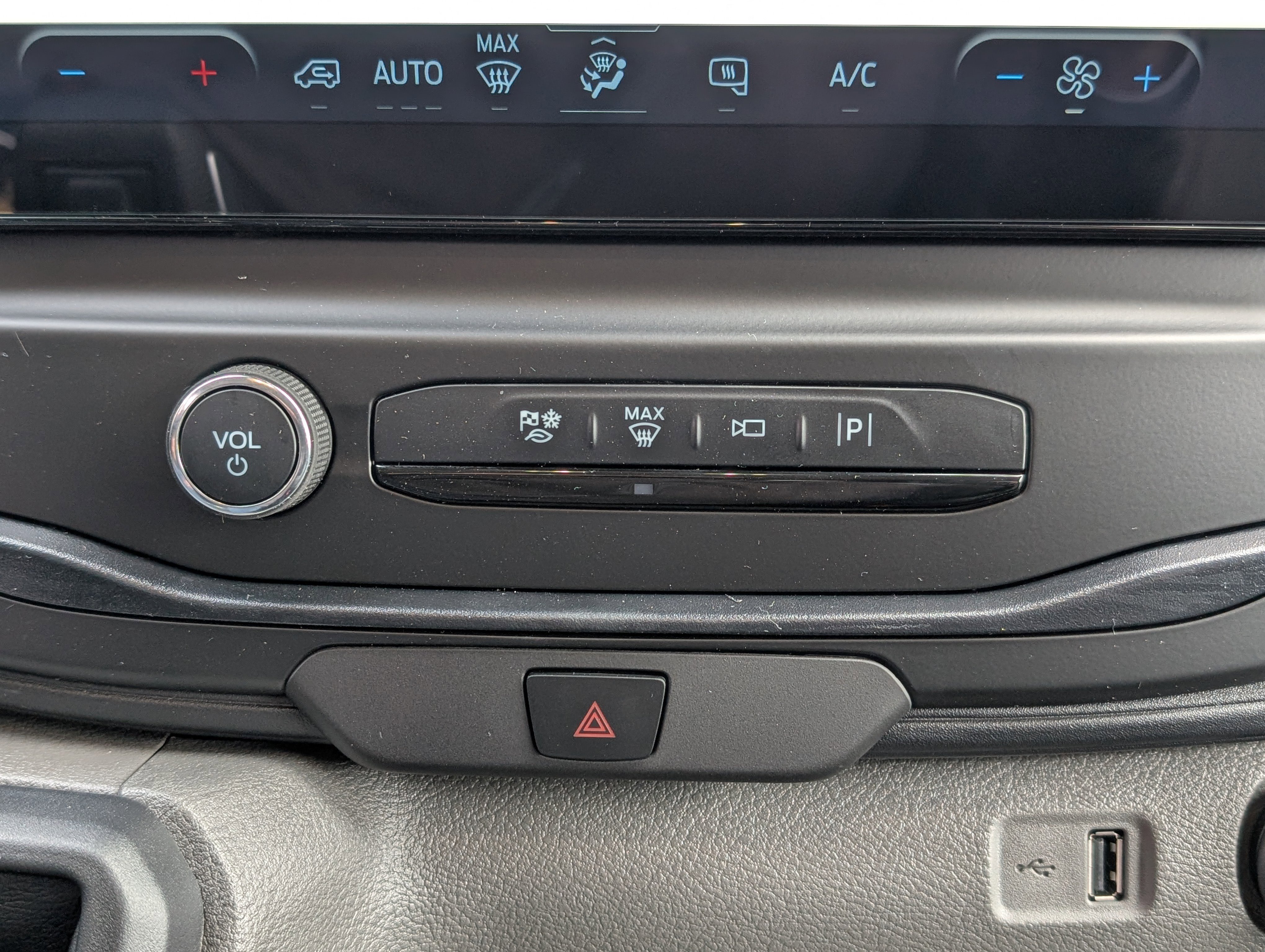 New 2026 Ford Transit 150 Base w/ Load Area Protection Package image 20