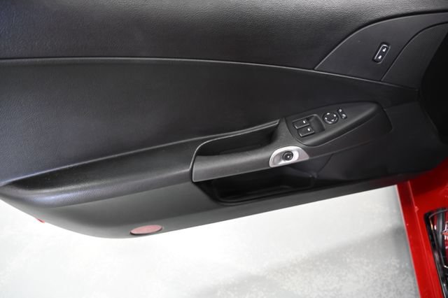 Used 2006 Chevrolet Corvette Coupe RWD image 25