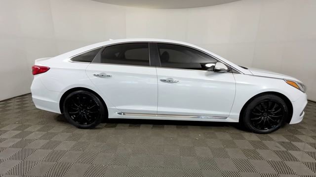 Used 2017 Hyundai Sonata Sport w/ Value Edition Package 02 FWD image 3