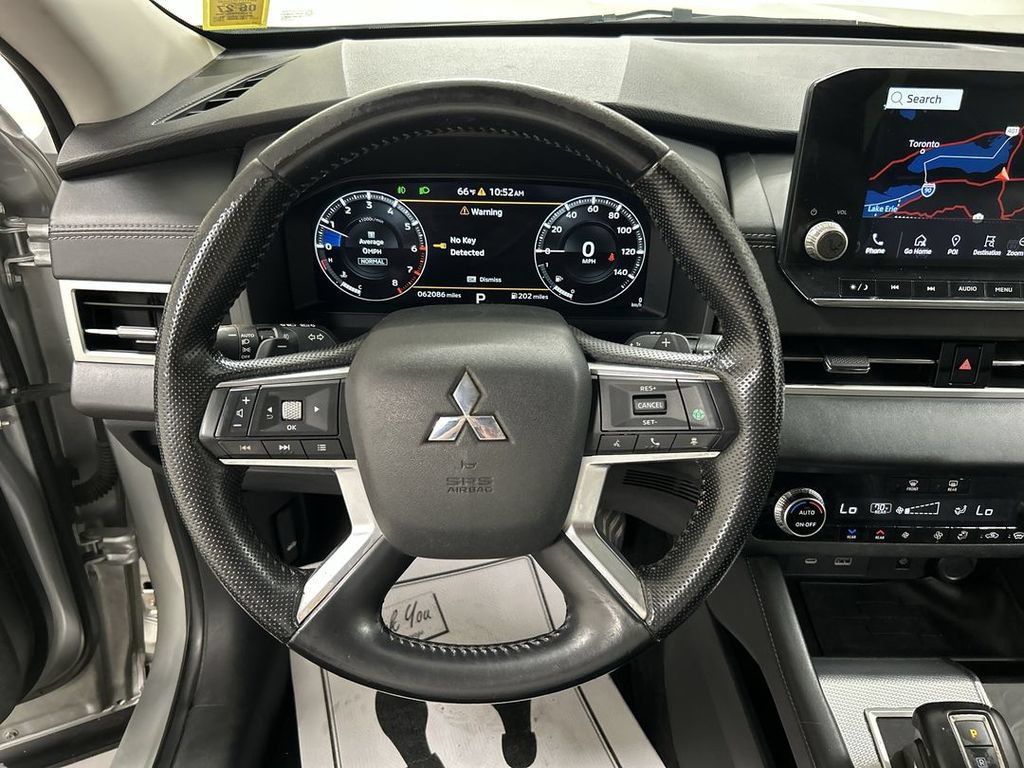 Used 2022 Mitsubishi Outlander SEL AWD/4WD image 4