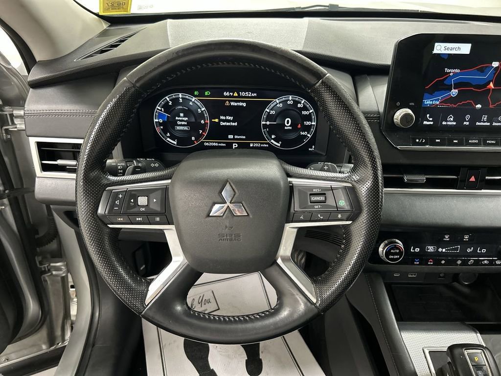 Used 2022 Mitsubishi Outlander SEL AWD/4WD image 4