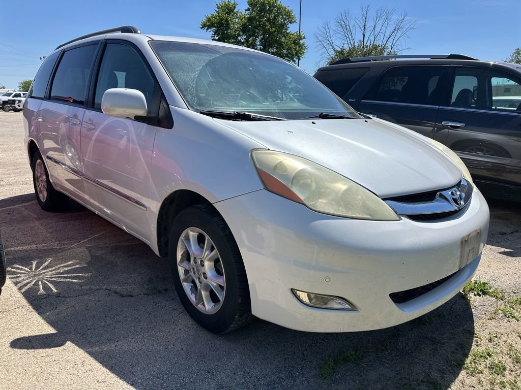Used 2006 Toyota Sienna XLE Limited AWD/4WD image 7