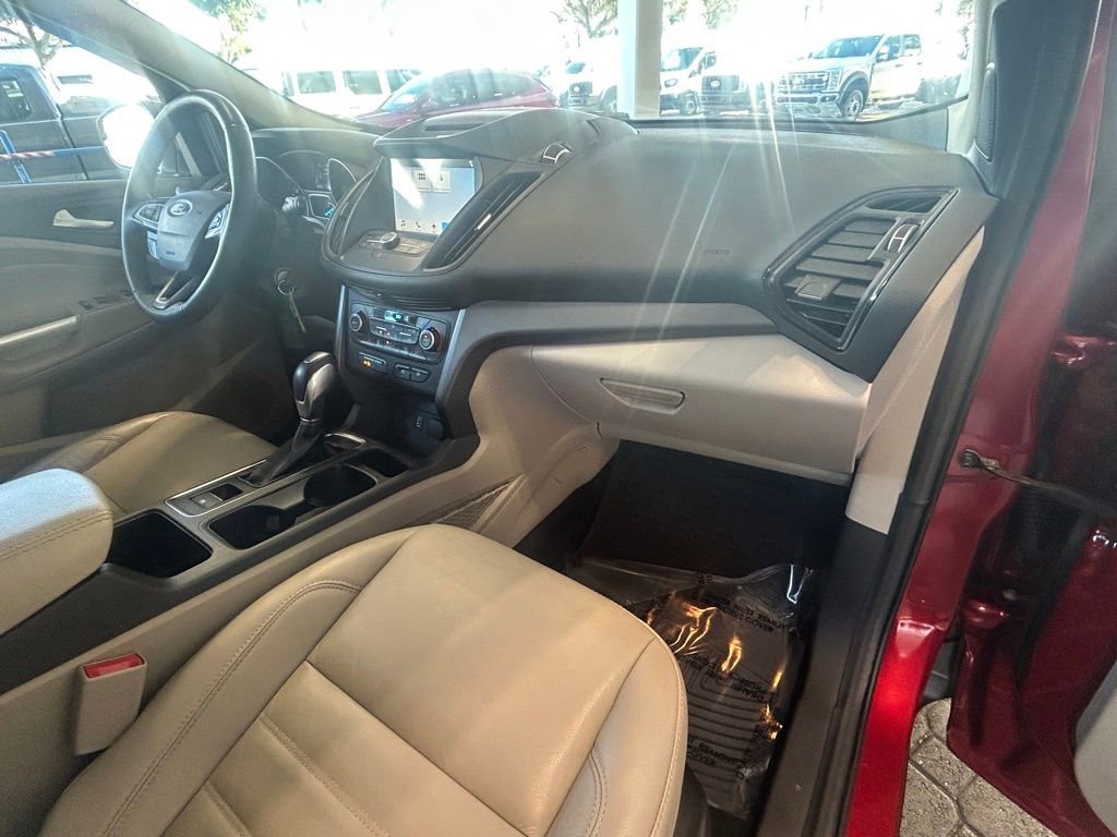 Used 2018 Ford Escape SEL image 27