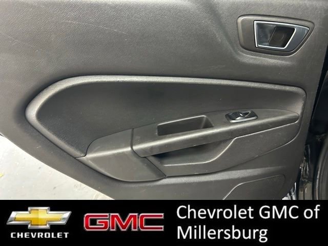 Used 2014 Ford Fiesta SE w/ Comfort Package FWD image 21