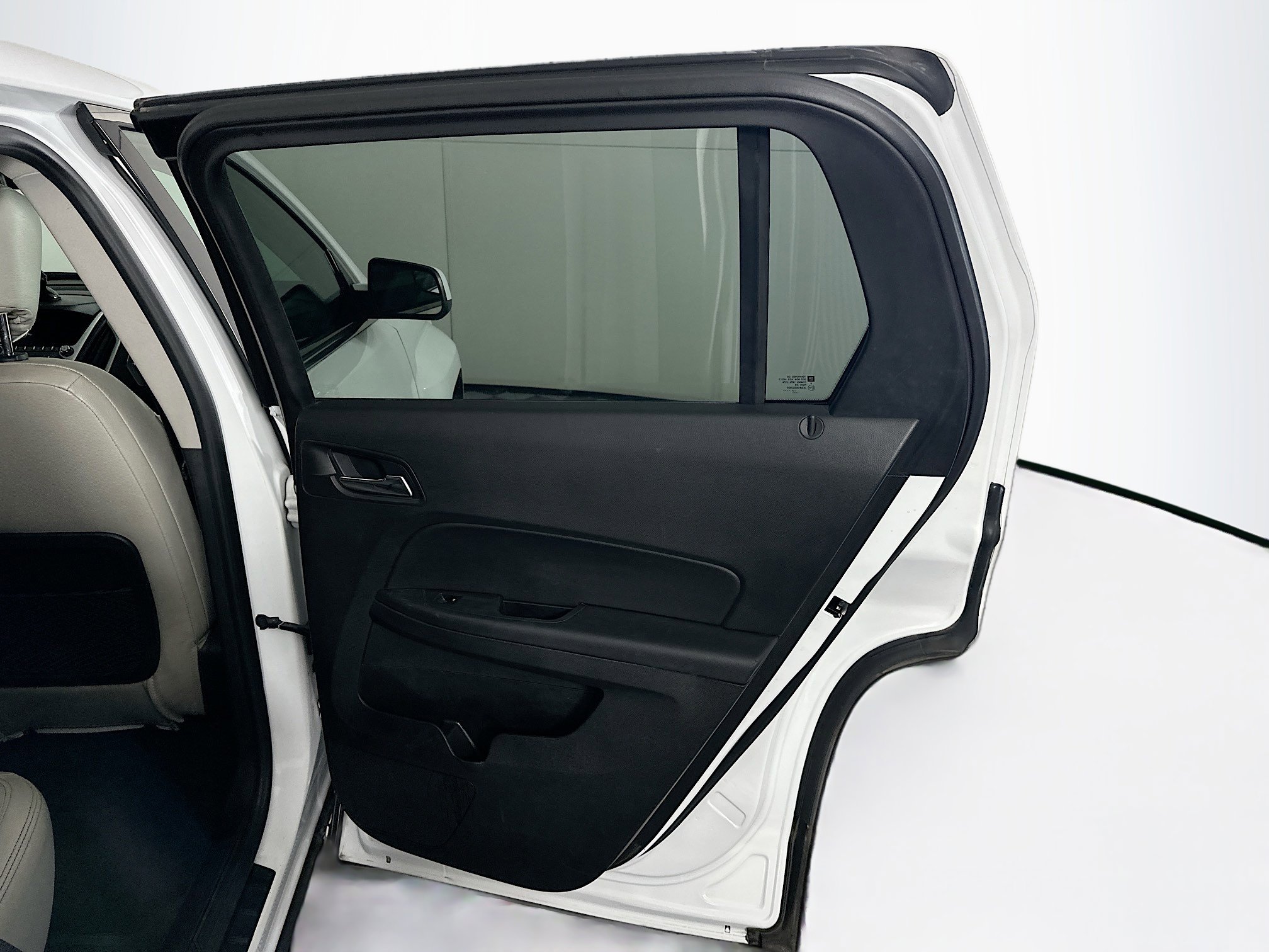 Used 2014 GMC Terrain SLE FWD image 26