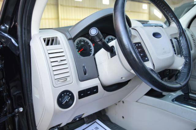 Used 2009 Ford Escape 2WD Hybrid image 26