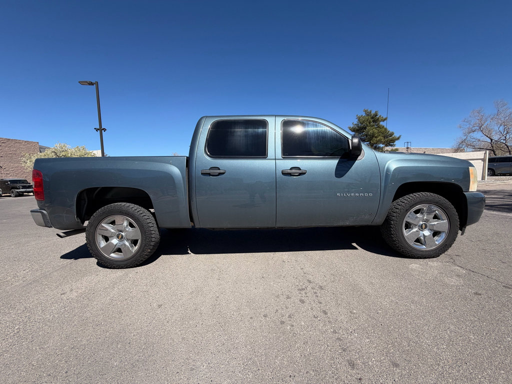 Used 2011 Chevrolet Silverado 1500 LT w/ All-Star Edition image 5
