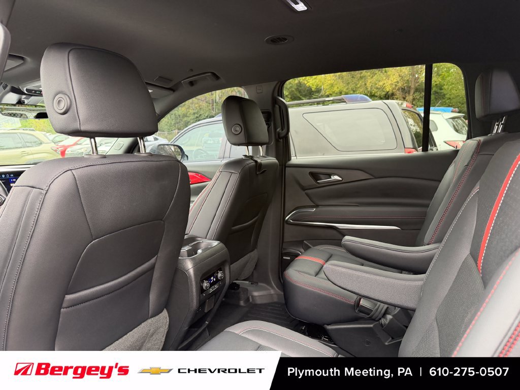 Certified 2025 Chevrolet Traverse RS AWD/4WD image 5